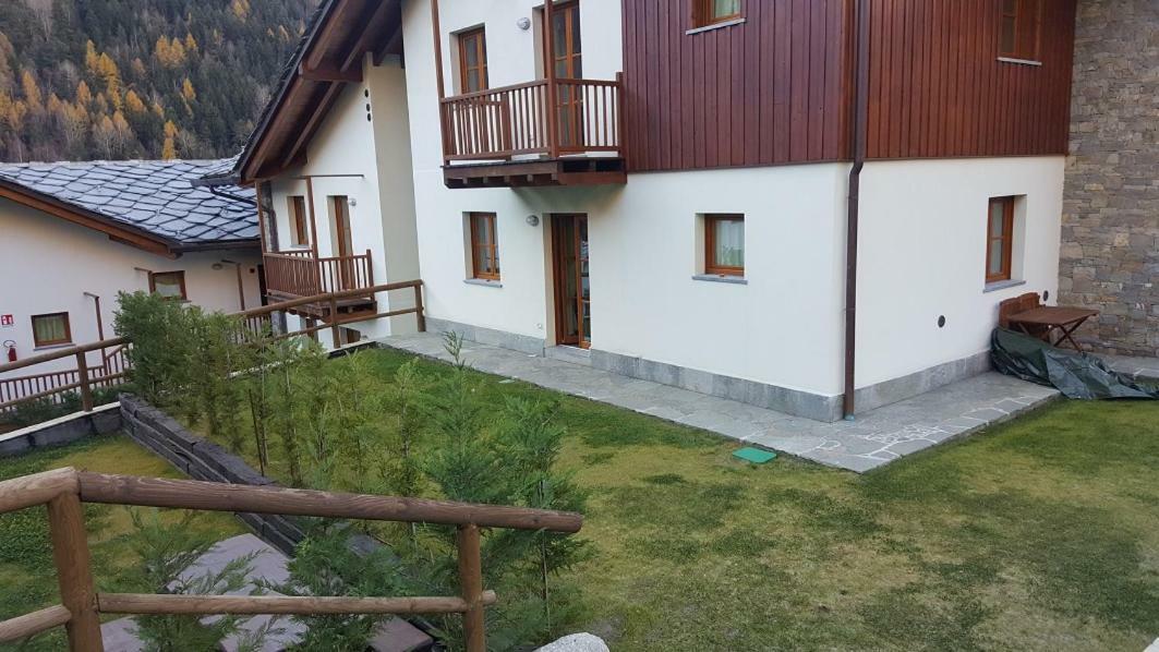 Villaggio Delle Alpi Pré-Saint-Didier Exterior foto